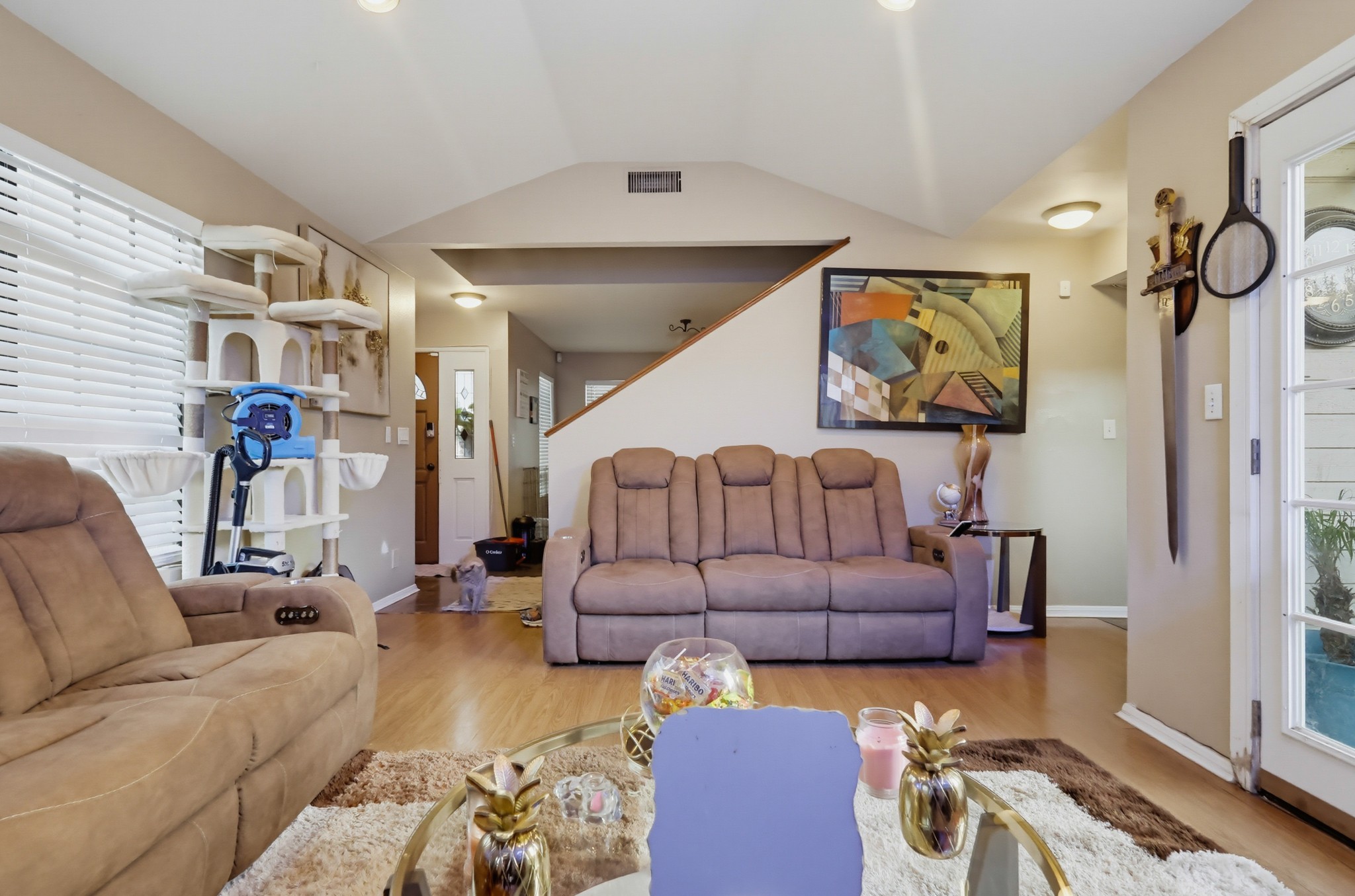 Virtual tour photo 11 of 78 for 4163 160th St
