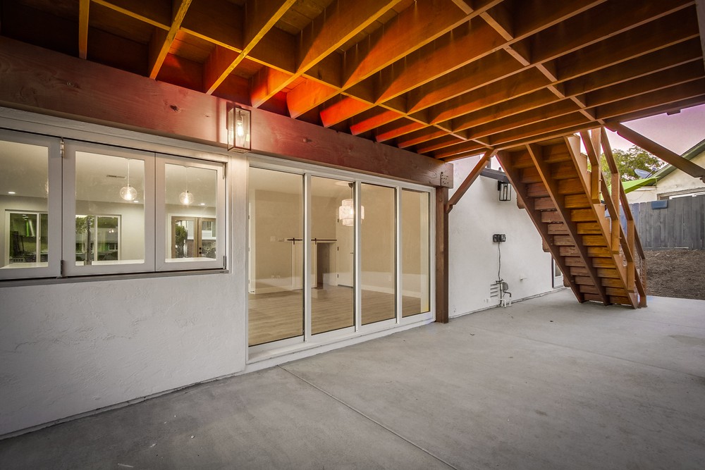 Virtual tour photo 7 of 89 for 4165 Avati Dr