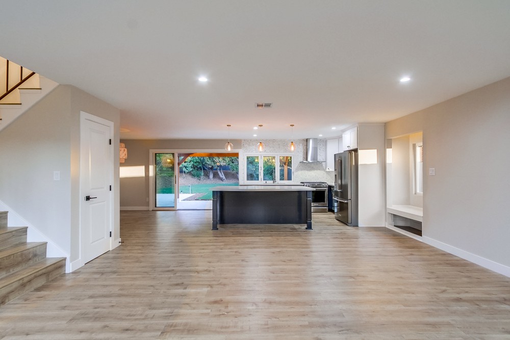 Virtual tour photo 17 of 89 for 4165 Avati Dr