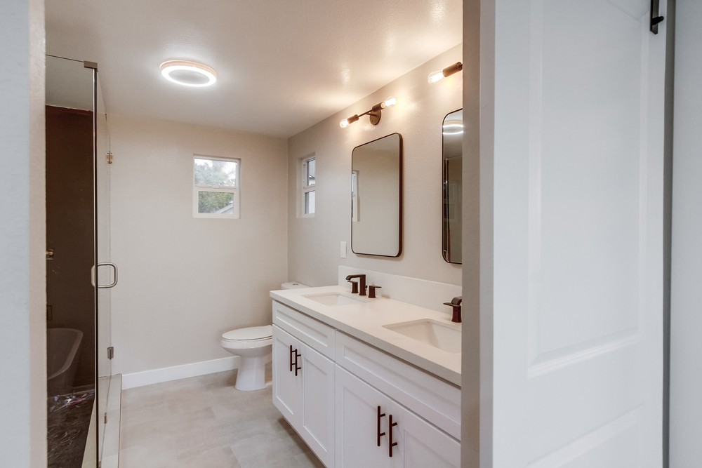Virtual tour photo 46 of 89 for 4165 Avati Dr