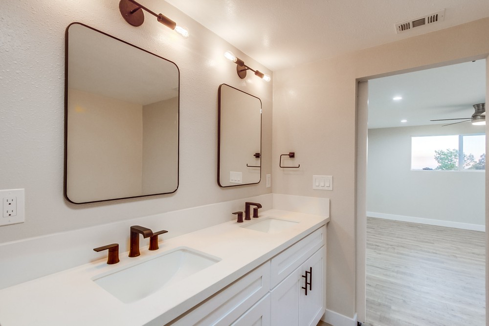 Virtual tour photo 48 of 89 for 4165 Avati Dr