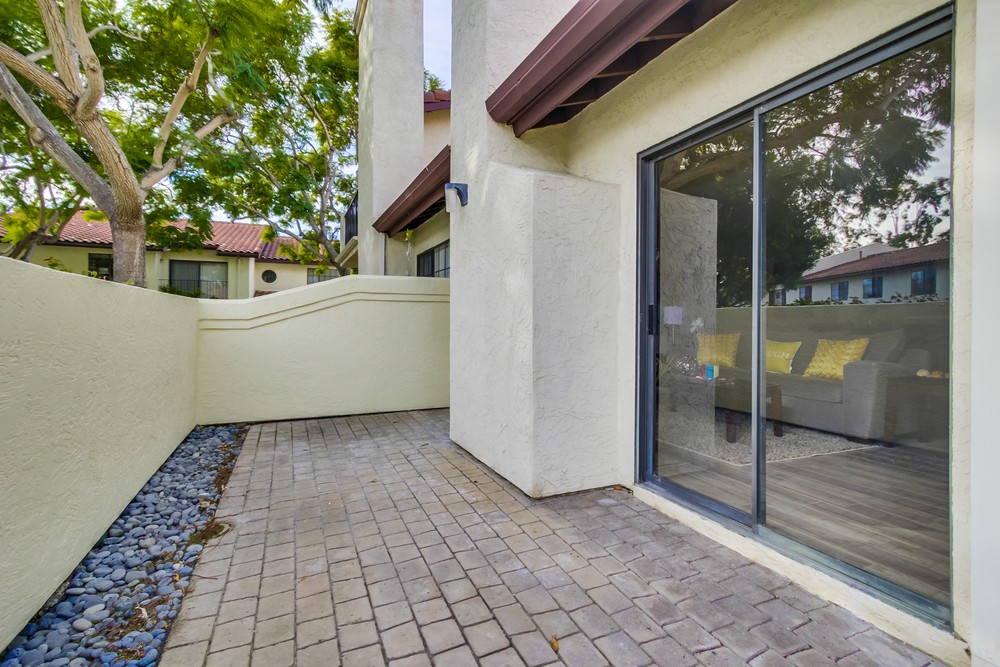 Virtual tour photo 6 of 36 for 4165 Porte De Merano #151