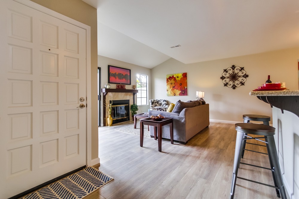Virtual tour photo 9 of 36 for 4165 Porte De Merano #151