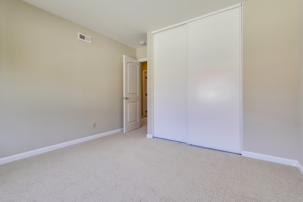Virtual tour photo 30 of 36 for 4165 Porte De Merano #151