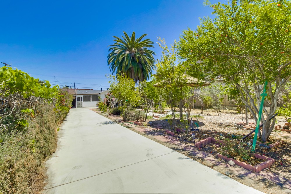 Virtual tour photo 4 of 44 for 4165 Wilson Ave