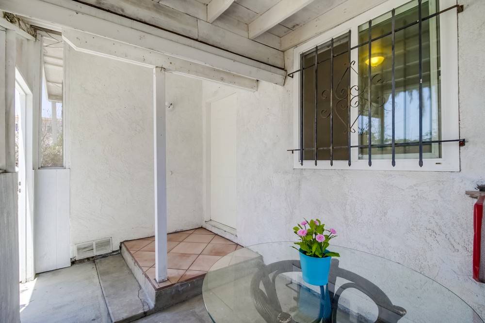 Virtual tour photo 12 of 44 for 4165 Wilson Ave