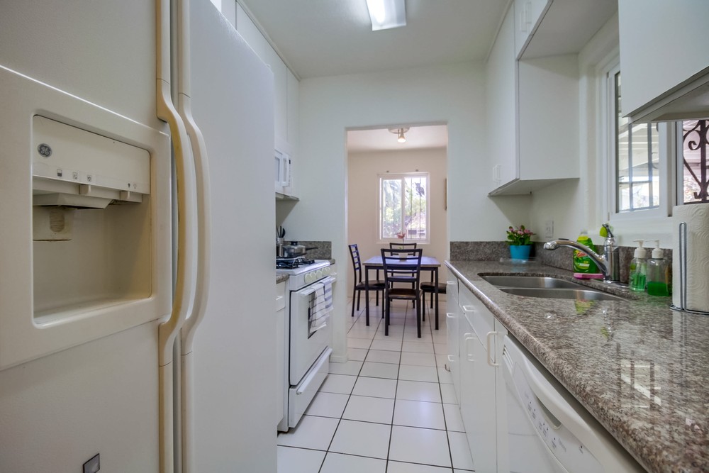 Virtual tour photo 19 of 44 for 4165 Wilson Ave