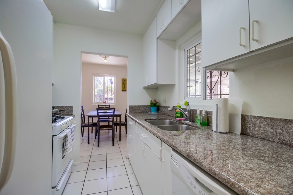 Virtual tour photo 20 of 44 for 4165 Wilson Ave
