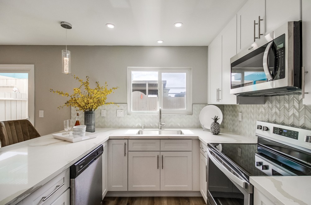 Virtual tour photo 18 of 53 for 4168 Genesee Ave