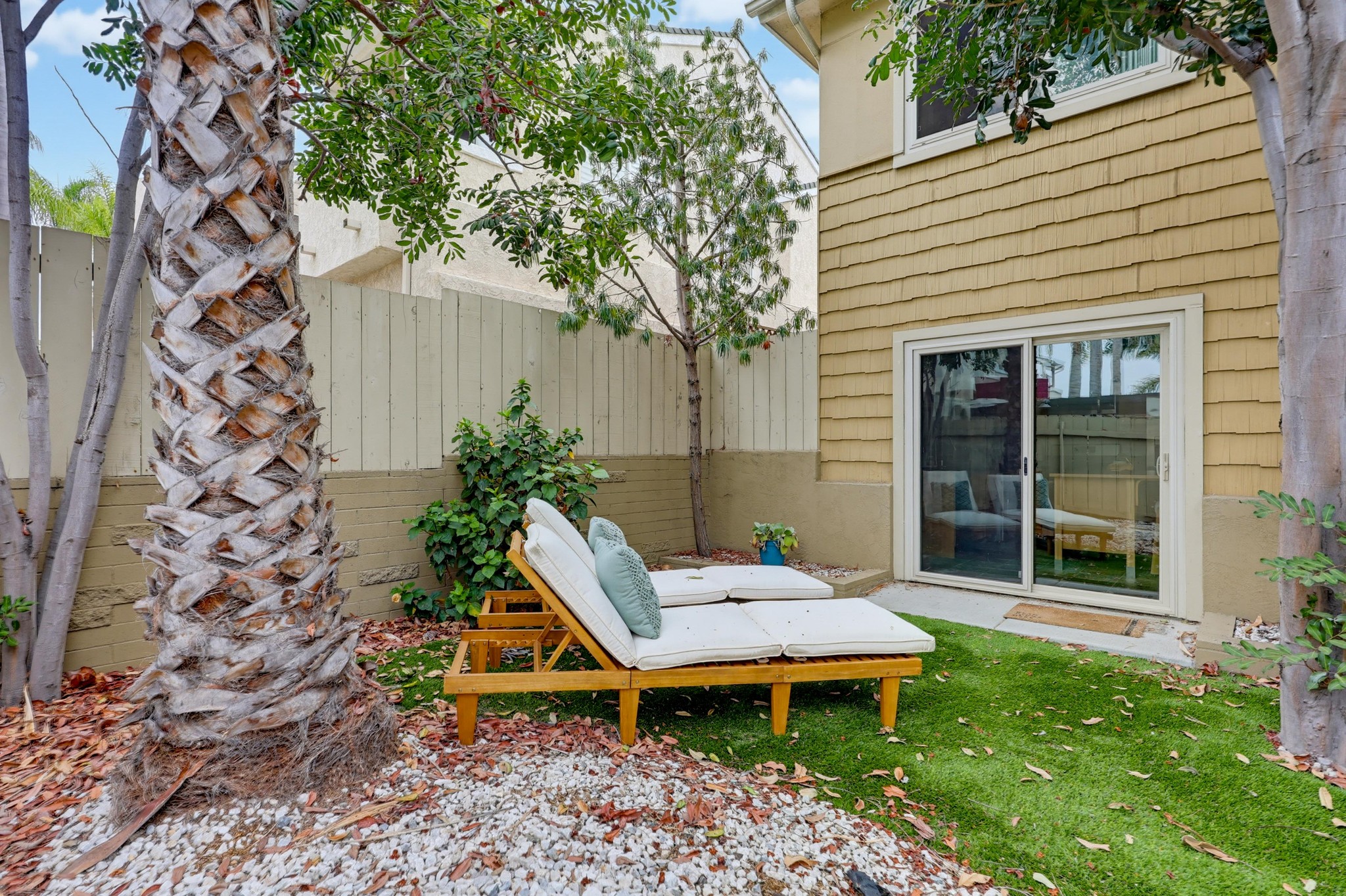 Virtual tour photo 40 of 47 for 4173 Mississippi St #1