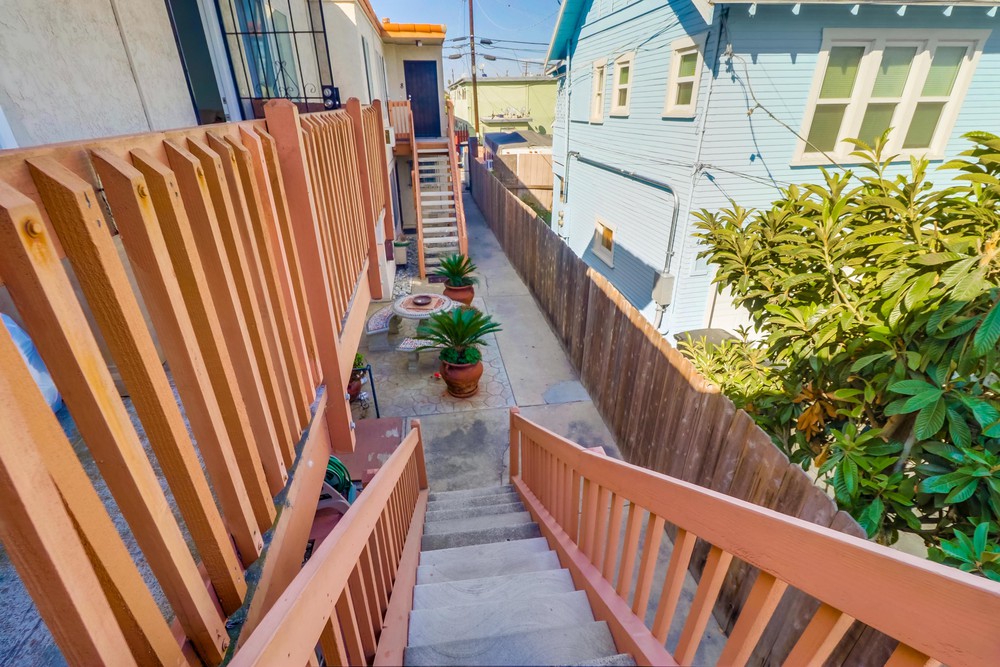 Virtual tour photo 6 of 24 for 4174 Marlborough Ave UNIT 6