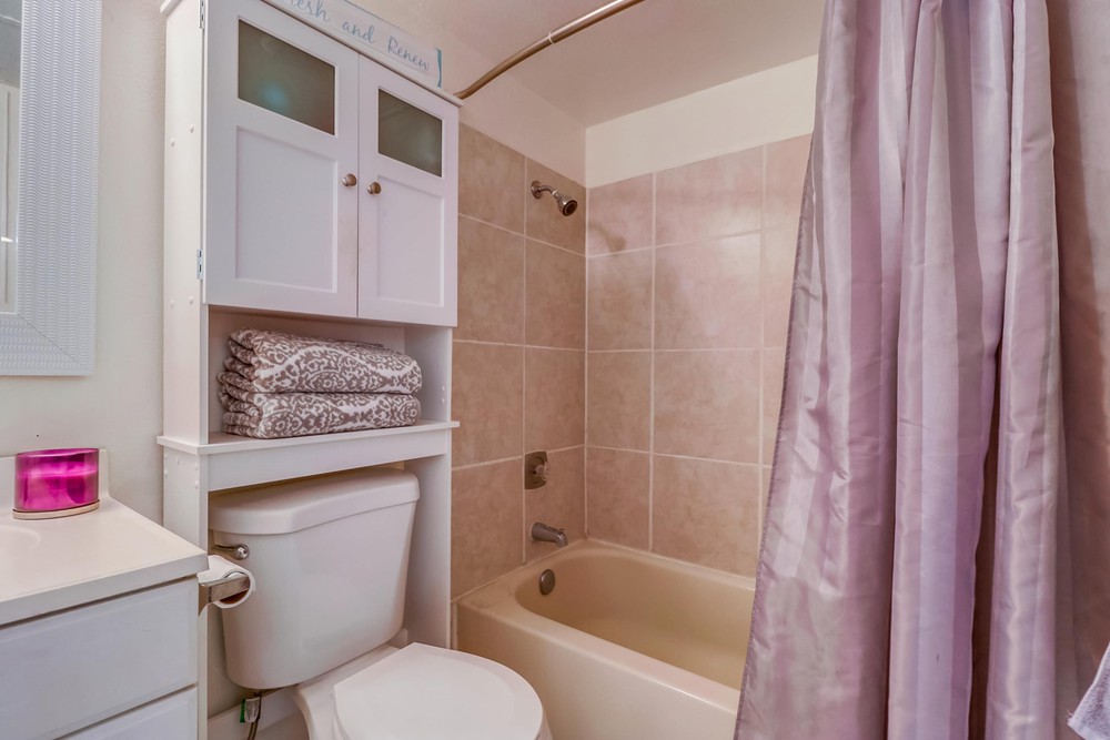 Virtual tour photo 22 of 24 for 4174 Marlborough Ave UNIT 6