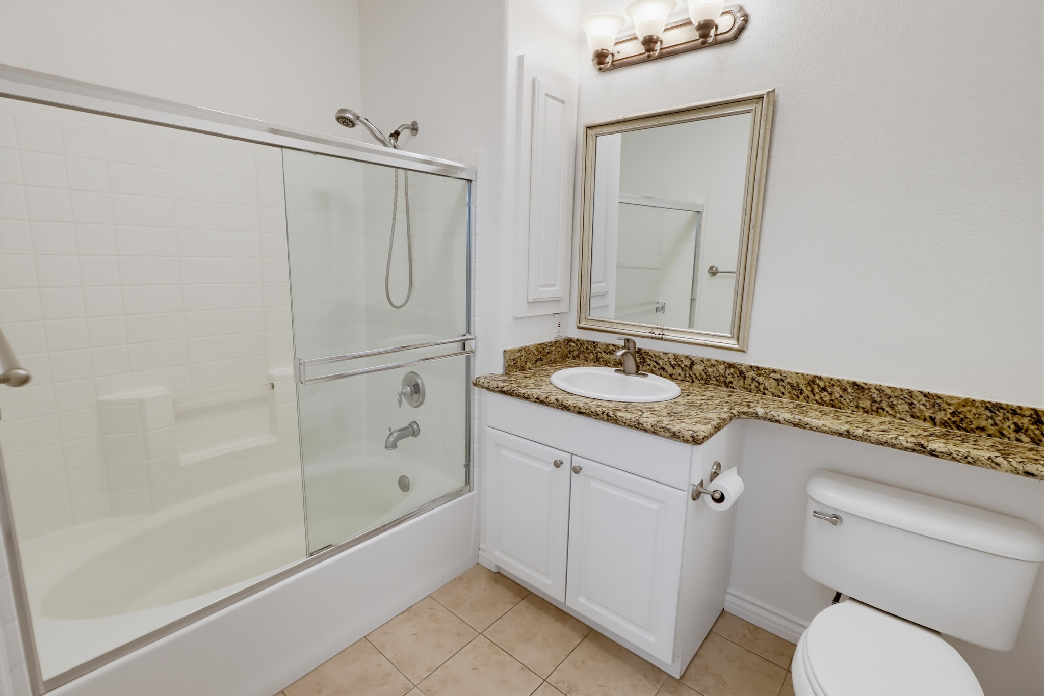 Virtual tour photo 19 of 31 for 4175 Executive Dr Unit G205