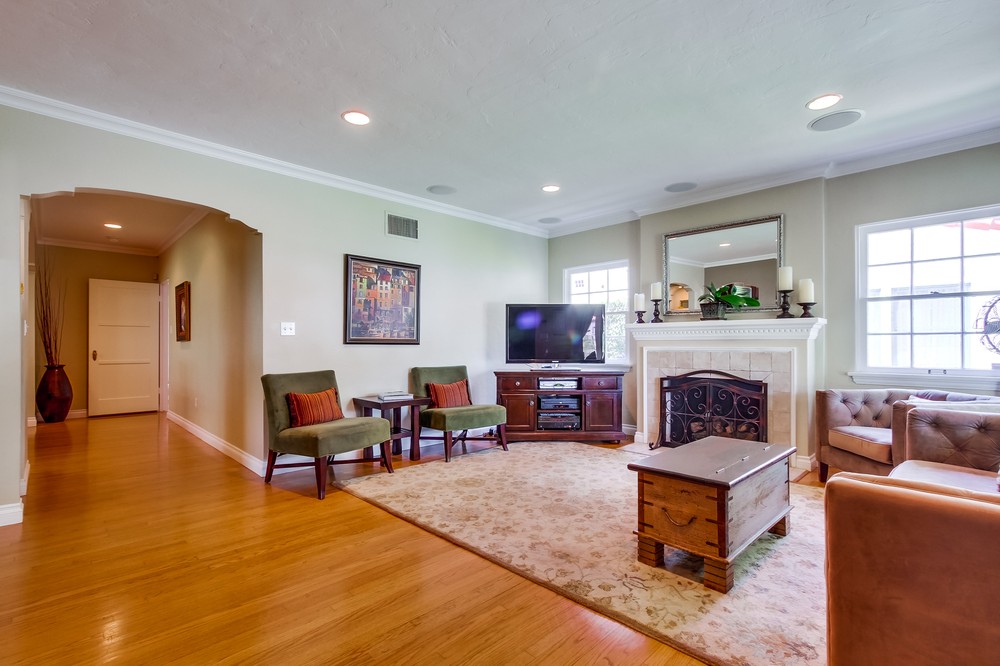 Virtual tour photo 9 of 41 for 4175 Middlesex Drive