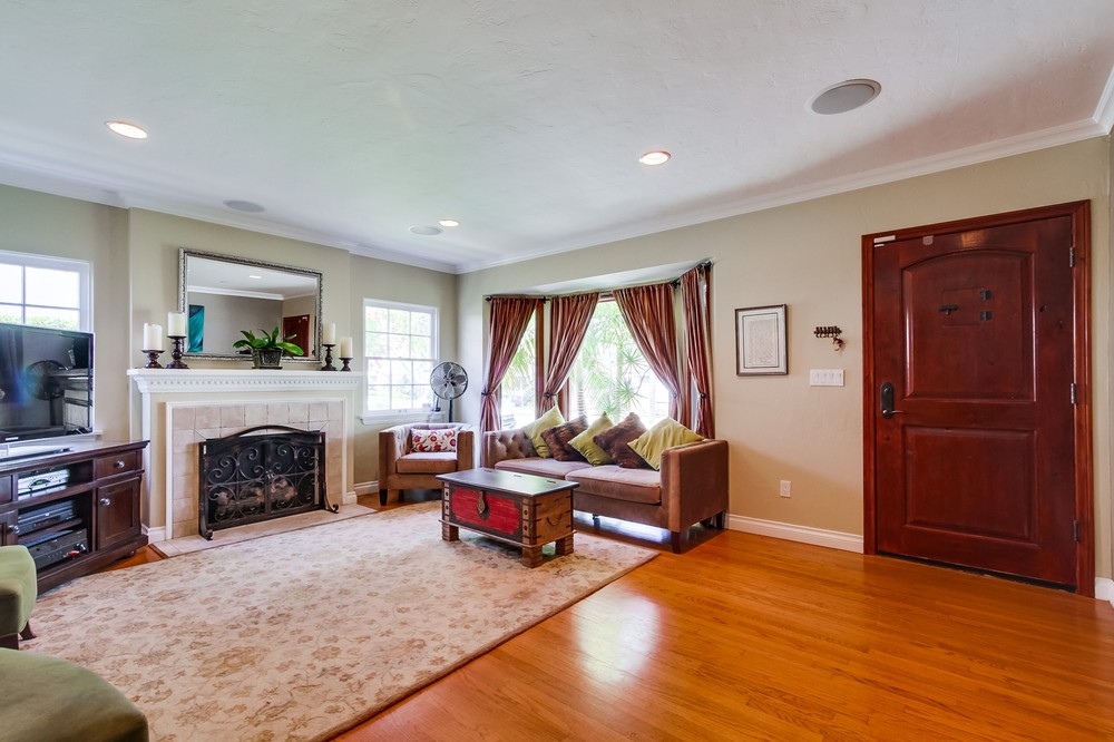 Virtual tour photo 11 of 41 for 4175 Middlesex Drive