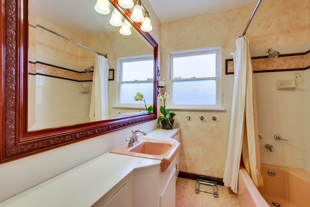 Virtual tour photo 31 of 41 for 4175 Middlesex Drive