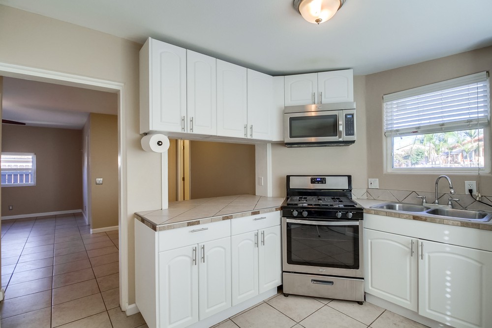Virtual tour photo 4 of 24 for 4175 Myrtle Ave