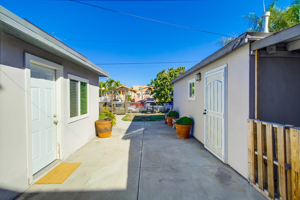 Virtual tour photo 23 of 24 for 4175 Myrtle Ave
