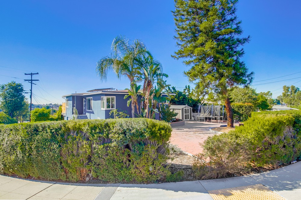 Virtual tour photo 4 of 74 for 4180 58th St
