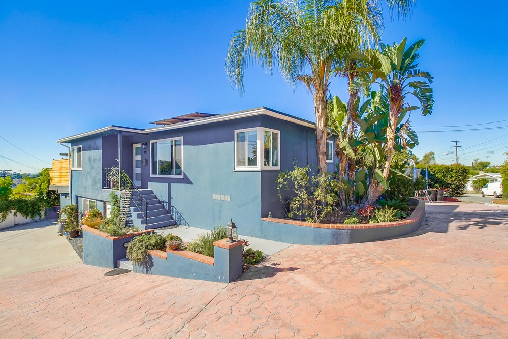 Virtual tour photo 6 of 74 for 4180 58th St