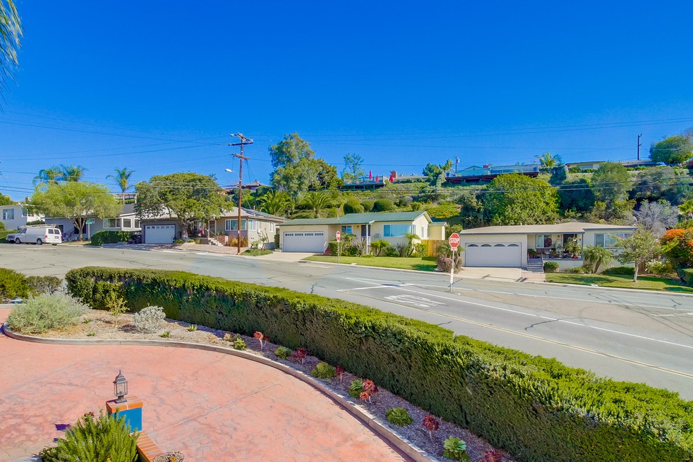 Virtual tour photo 9 of 74 for 4180 58th St