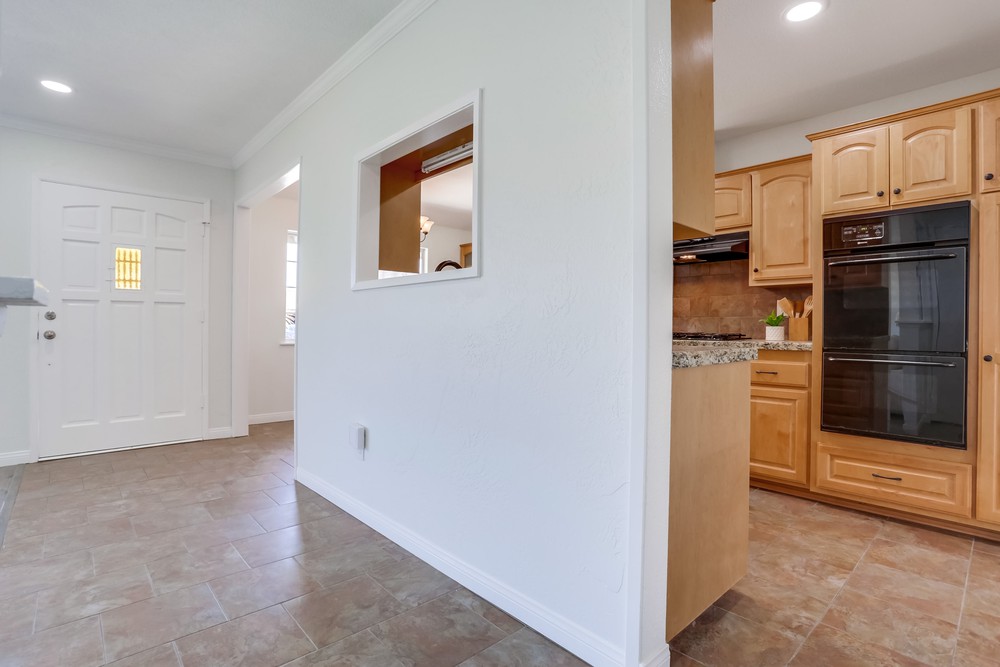Virtual tour photo 13 of 48 for 4182 Seri St