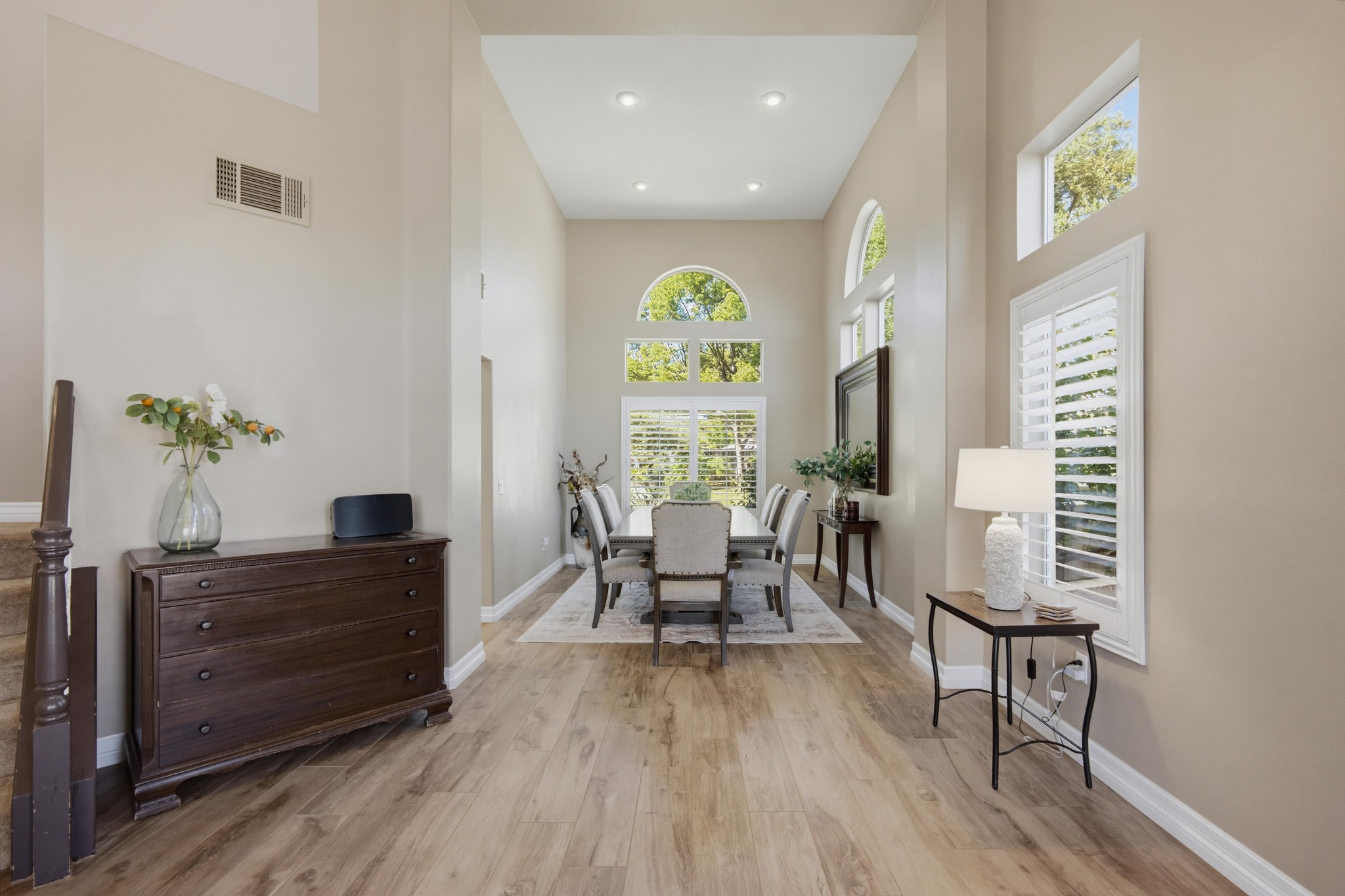 Virtual tour photo 9 of 60 for 41835 Vía Vasquez