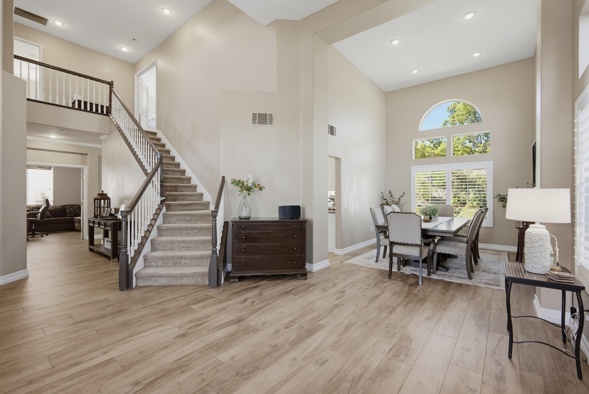 Virtual tour photo 10 of 60 for 41835 Vía Vasquez