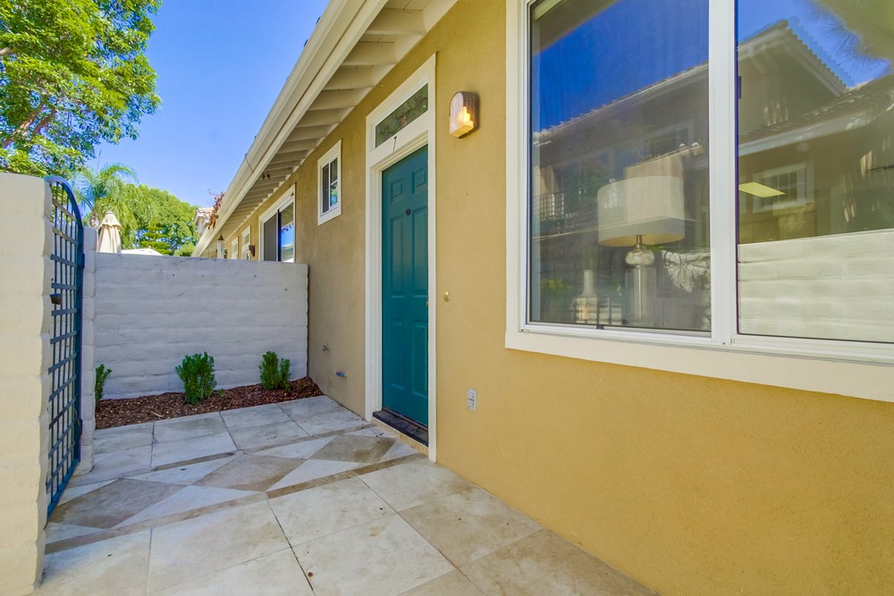 Virtual tour photo 5 of 38 for 4185 Via Candidiz #7