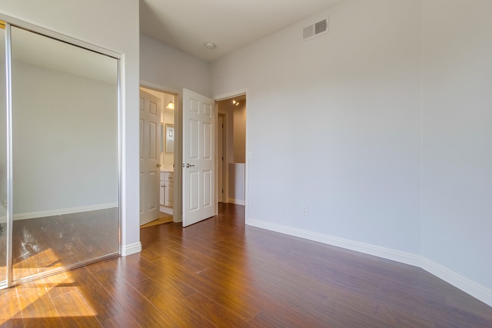 Virtual tour photo 30 of 38 for 4185 Via Candidiz #7