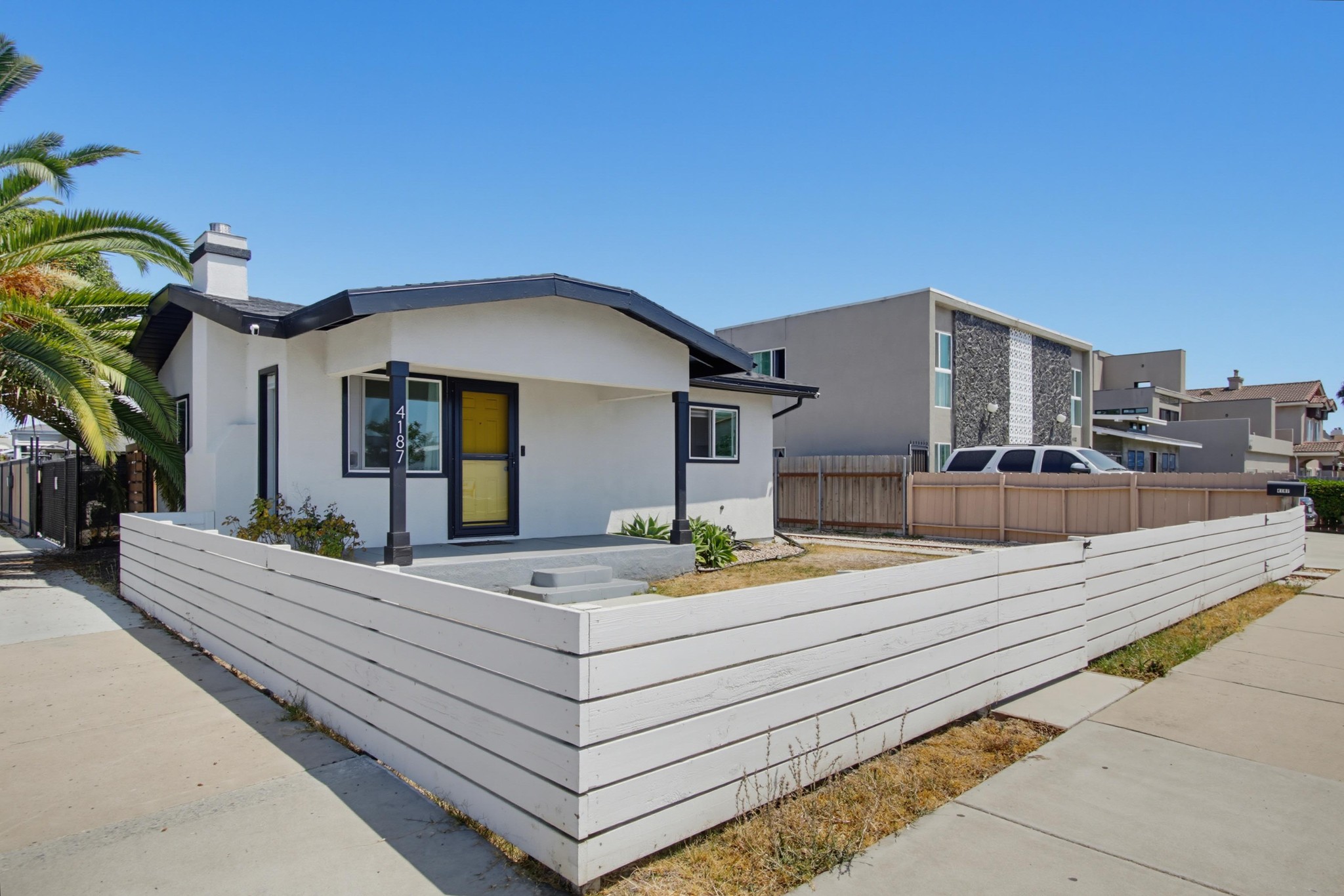 Virtual tour photo 3 of 29 for 4187 Wilson Ave