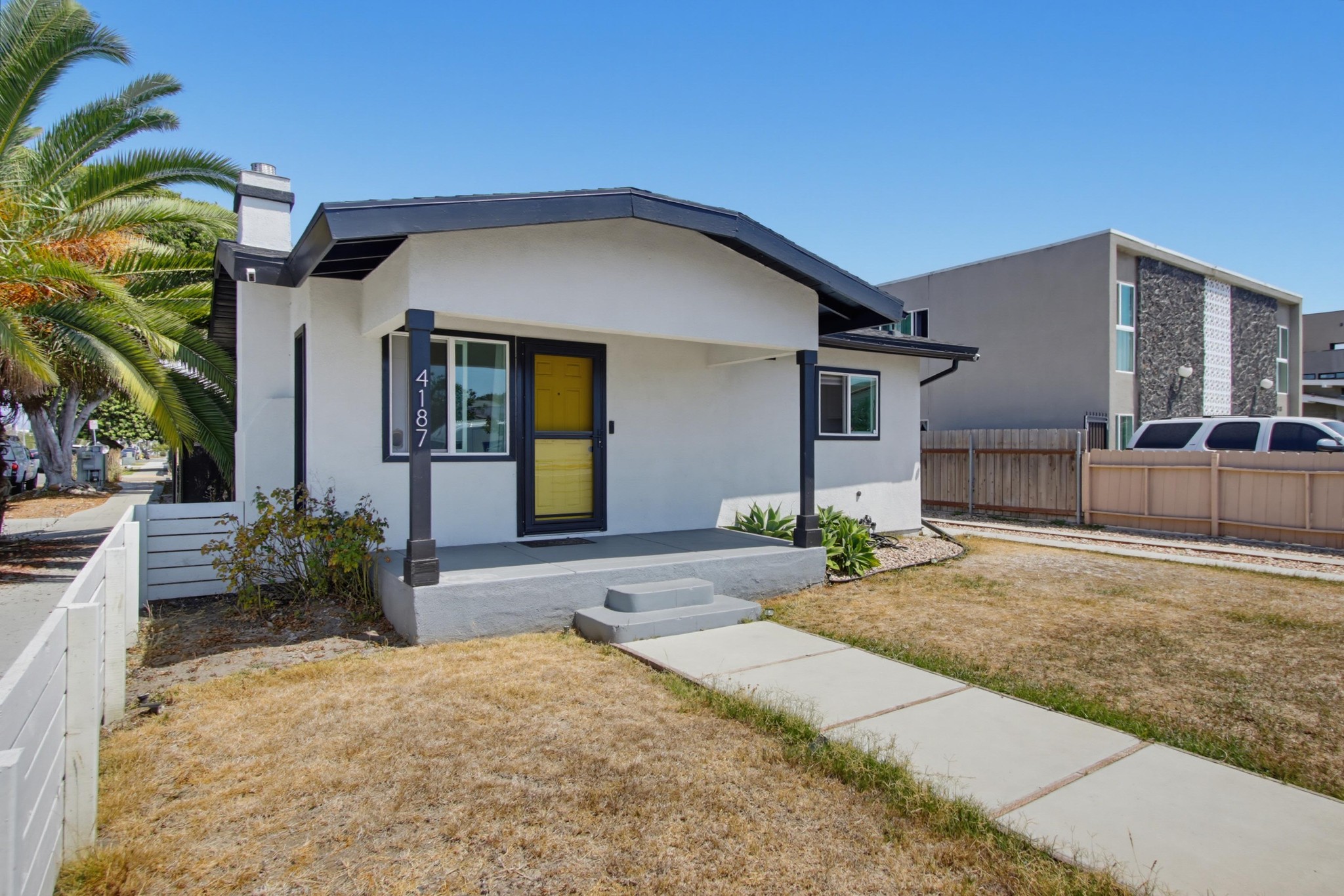 Virtual tour photo 6 of 29 for 4187 Wilson Ave
