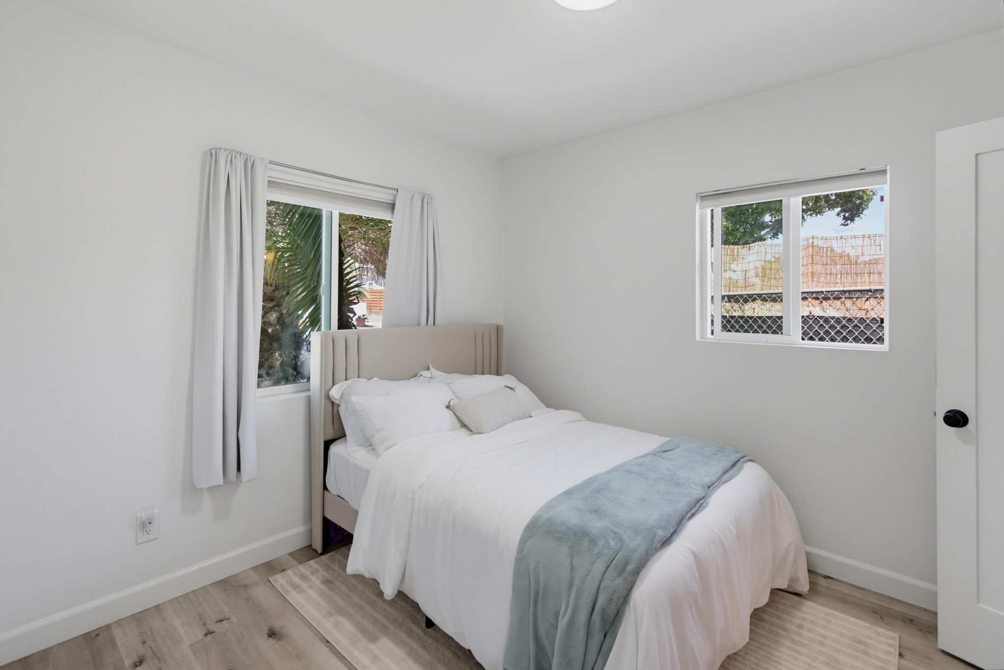 Virtual tour photo 23 of 29 for 4187 Wilson Ave