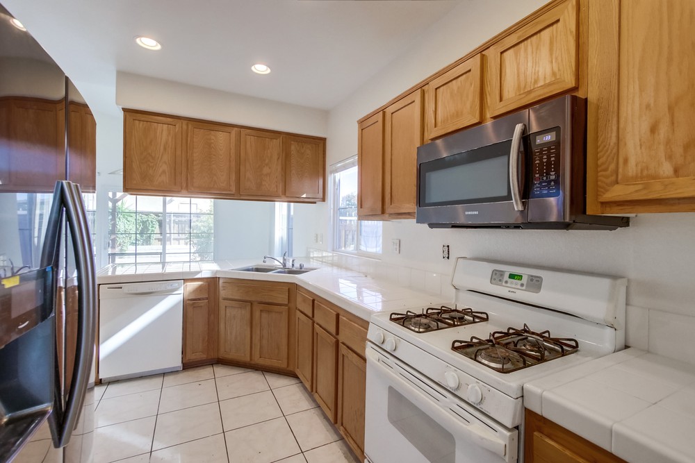 Virtual tour photo 10 of 40 for 419 Leghorn Ave