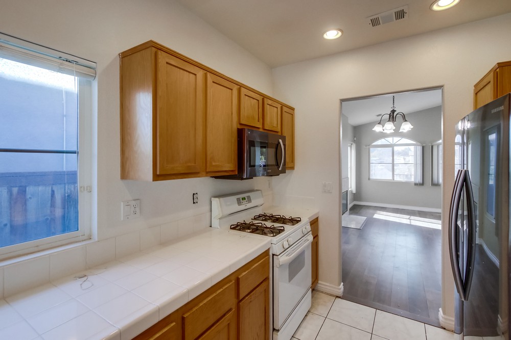 Virtual tour photo 12 of 40 for 419 Leghorn Ave