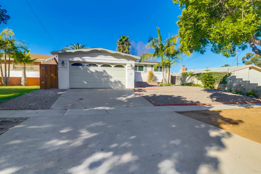 Virtual tour photo 5 of 56 for 4192 Ashford St