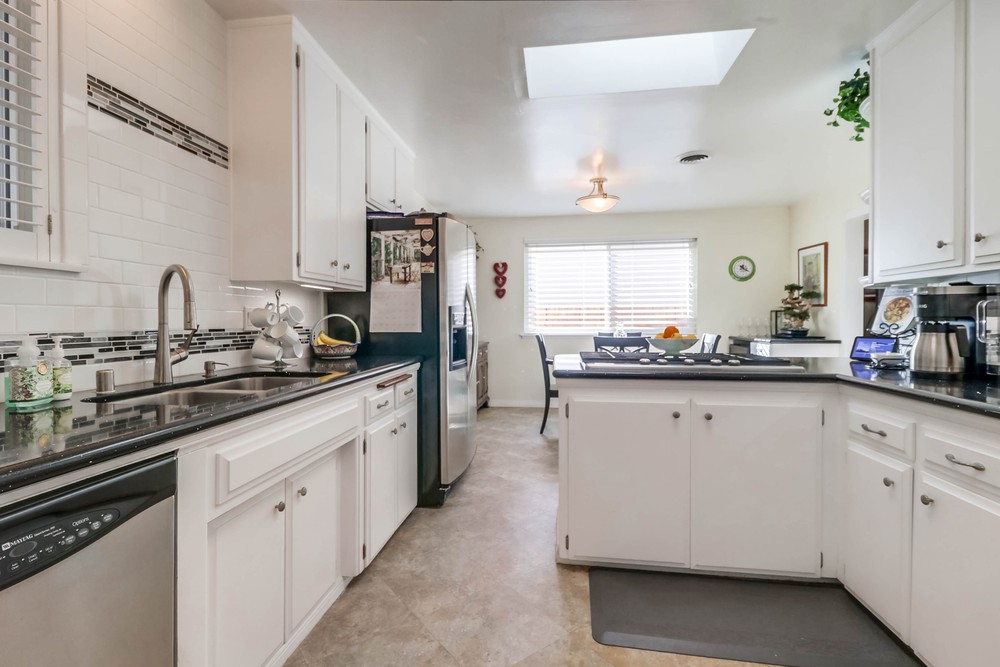 Virtual tour photo 29 of 56 for 4192 Ashford St