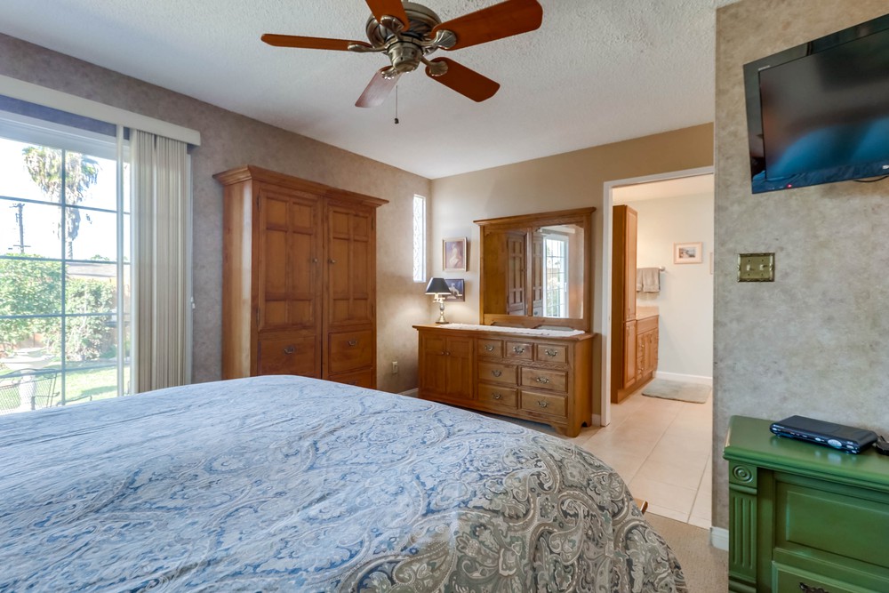 Virtual tour photo 32 of 56 for 4192 Ashford St