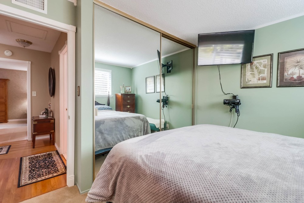 Virtual tour photo 39 of 56 for 4192 Ashford St