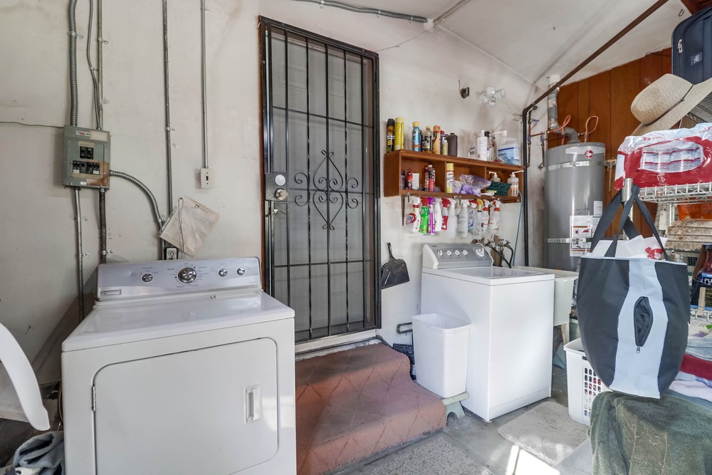 Virtual tour photo 54 of 56 for 4192 Ashford St