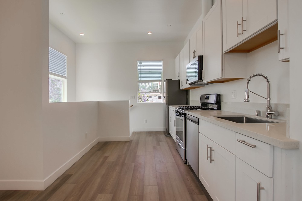 Virtual tour photo 9 of 43 for 4194 Alabama St