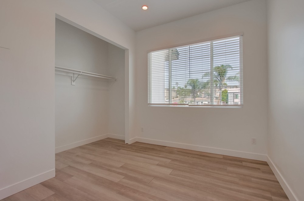 Virtual tour photo 12 of 43 for 4194 Alabama St