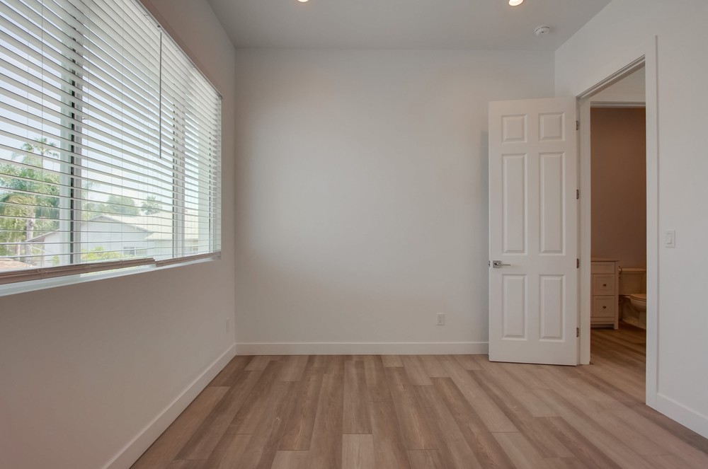Virtual tour photo 14 of 43 for 4194 Alabama St