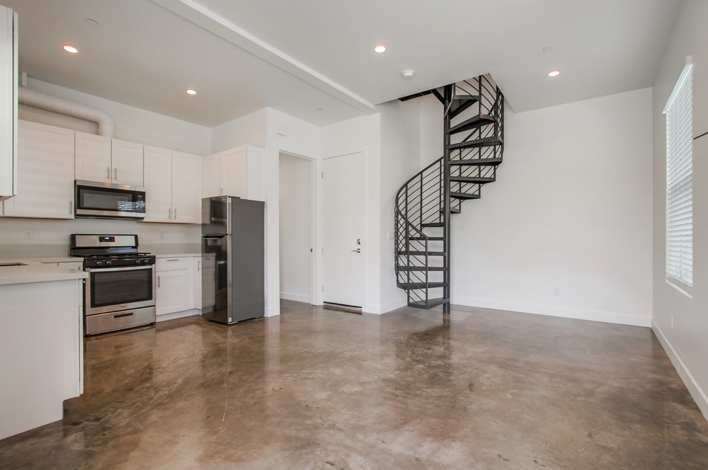 Virtual tour photo 24 of 43 for 4194 Alabama St