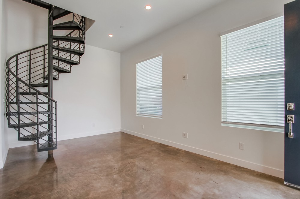 Virtual tour photo 25 of 43 for 4194 Alabama St