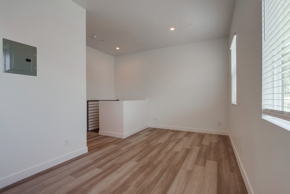 Virtual tour photo 38 of 43 for 4194 Alabama St