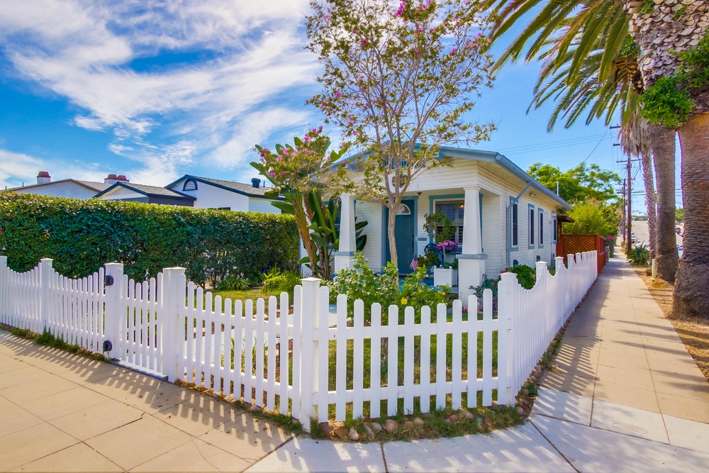 Virtual tour photo 3 of 32 for 4196 Alabama St