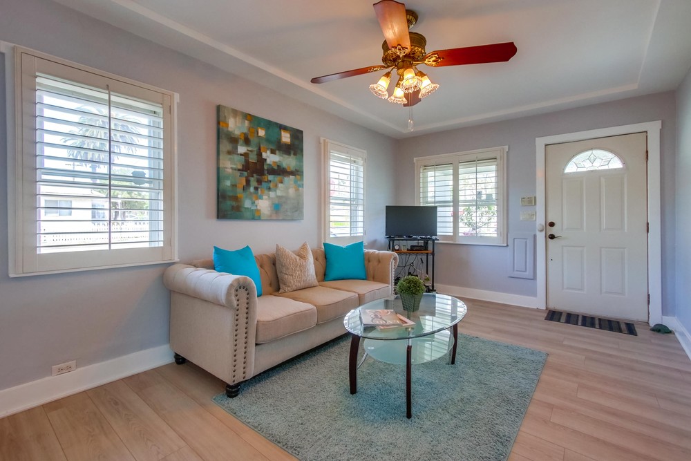 Virtual tour photo 8 of 32 for 4196 Alabama St