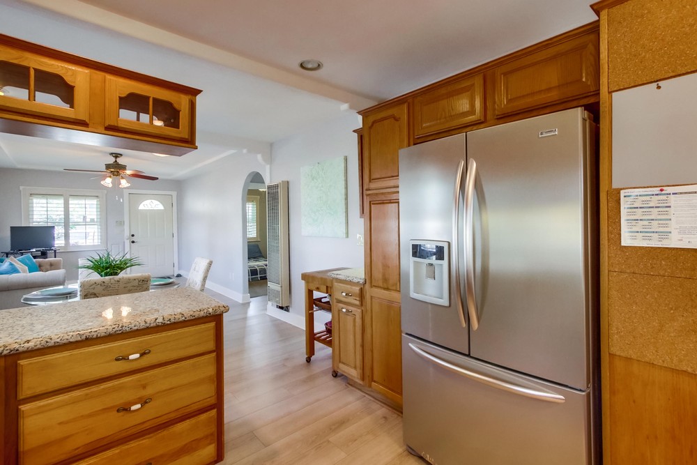 Virtual tour photo 16 of 32 for 4196 Alabama St