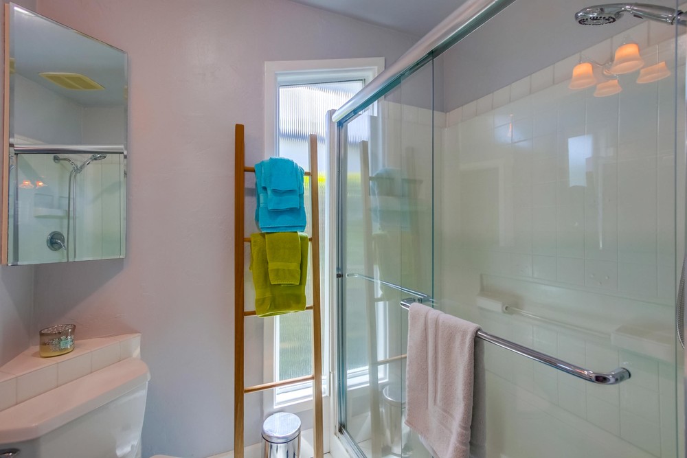 Virtual tour photo 22 of 32 for 4196 Alabama St